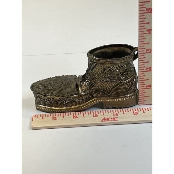 Mid-century  Brass Boot  Ashtray Cigarette Holder Tag says‎ Spain 7-52. Unique - Picture 7 of 8